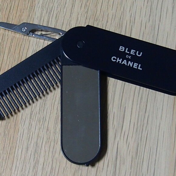 Beauty GWP Hair Comb, Mirror & Scissor set New - Picture 3 of 4